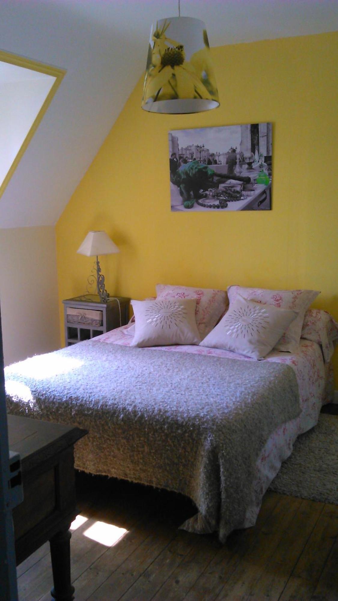 לה קונקה Chambre D'Hotes La Maison Du Neuilly מראה חיצוני תמונה